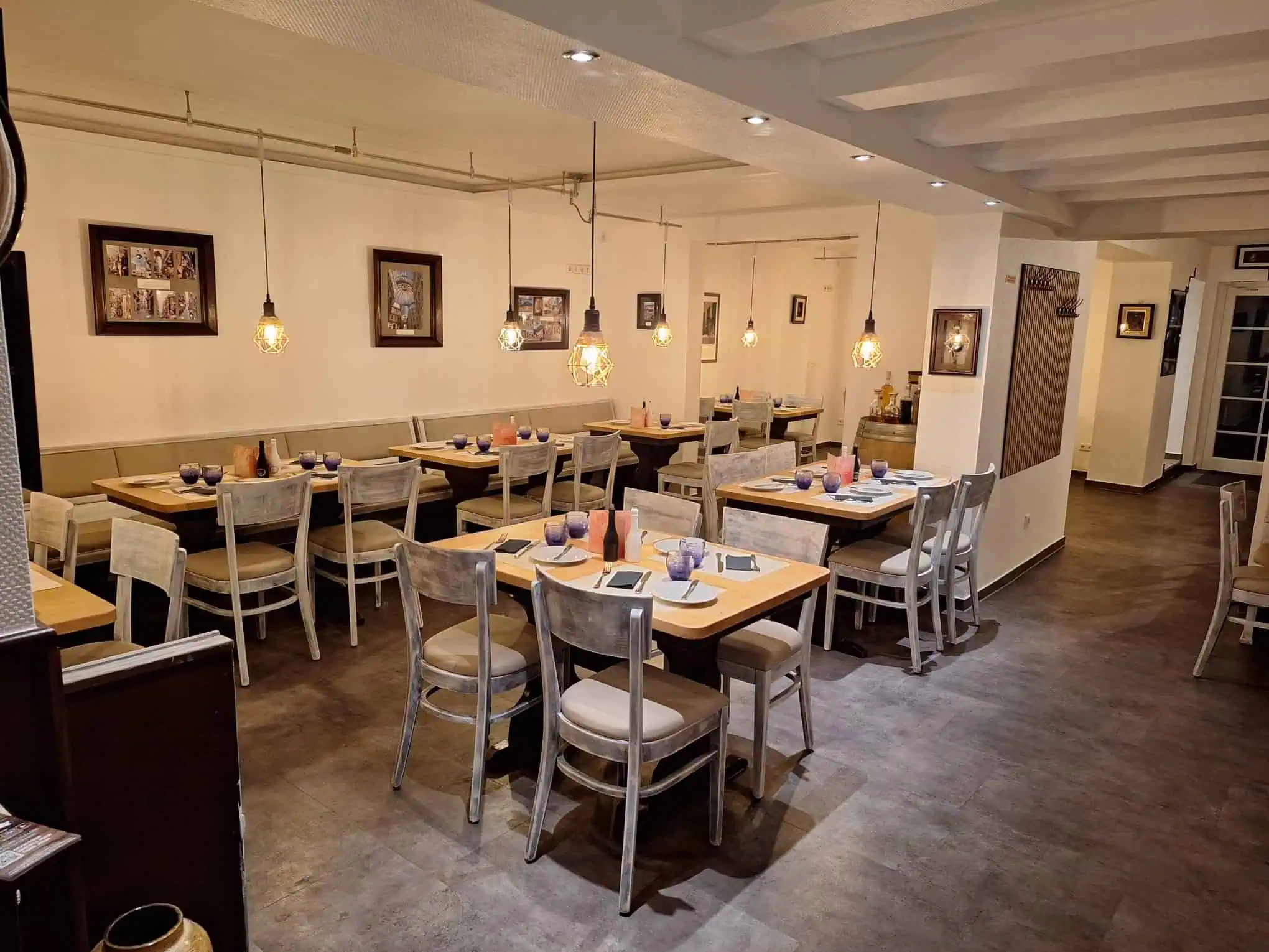 Napul'è Restaurant Innenansicht